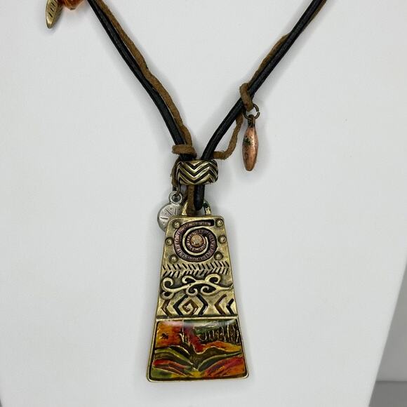 Vintage Chico's Boho Geometric Pendant Leather Cord Statement Necklace ✨ - Picture 4 of 10